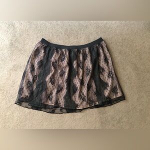 American Eagle Outfitters lace skirt size L new
